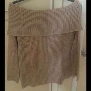 CHAROLTTE RUSSE KNITTED SWEATER